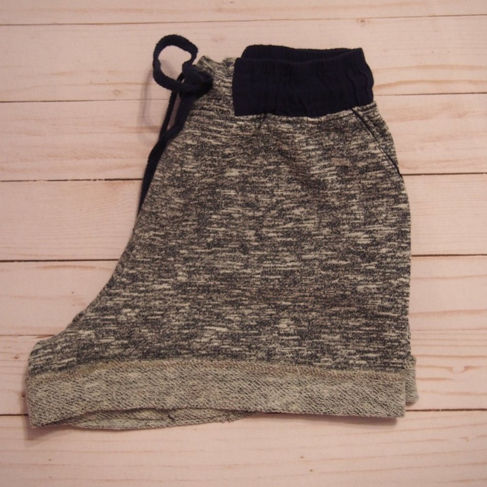 Soft Shorts - Picture 2 of 3